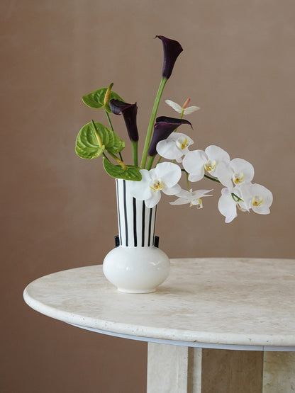 Light Luxury Living Room Striped Vase